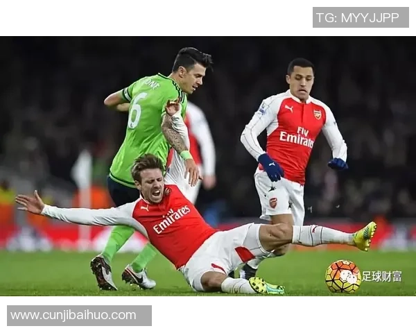 足球衣速写的魅力与设计理念探讨如何提升球迷的穿着体验与文化认同感 足球衣速写的魅力与设计理念探讨如何提升球迷的穿着体验与文化认同感